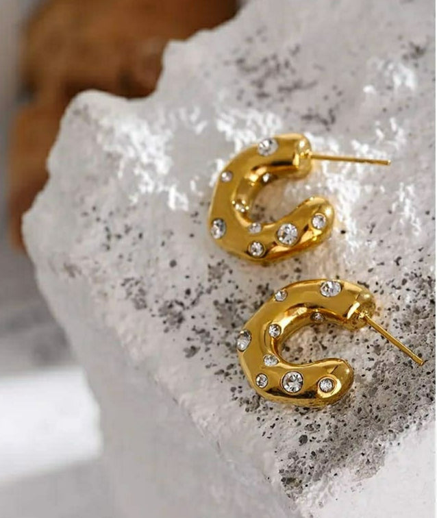 Knot Studs