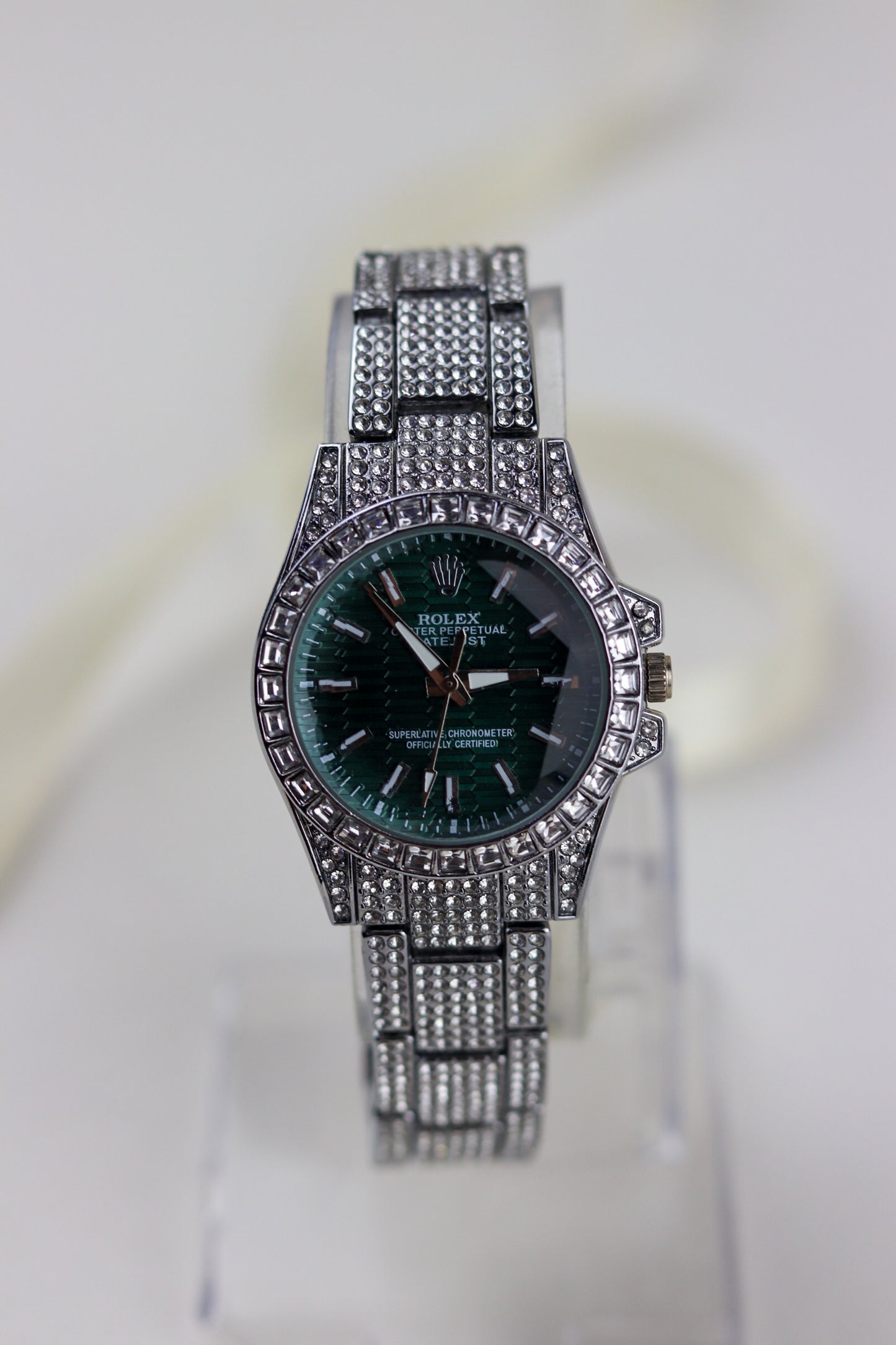 Rol-ex Emerald Gemstone Gaze Watch