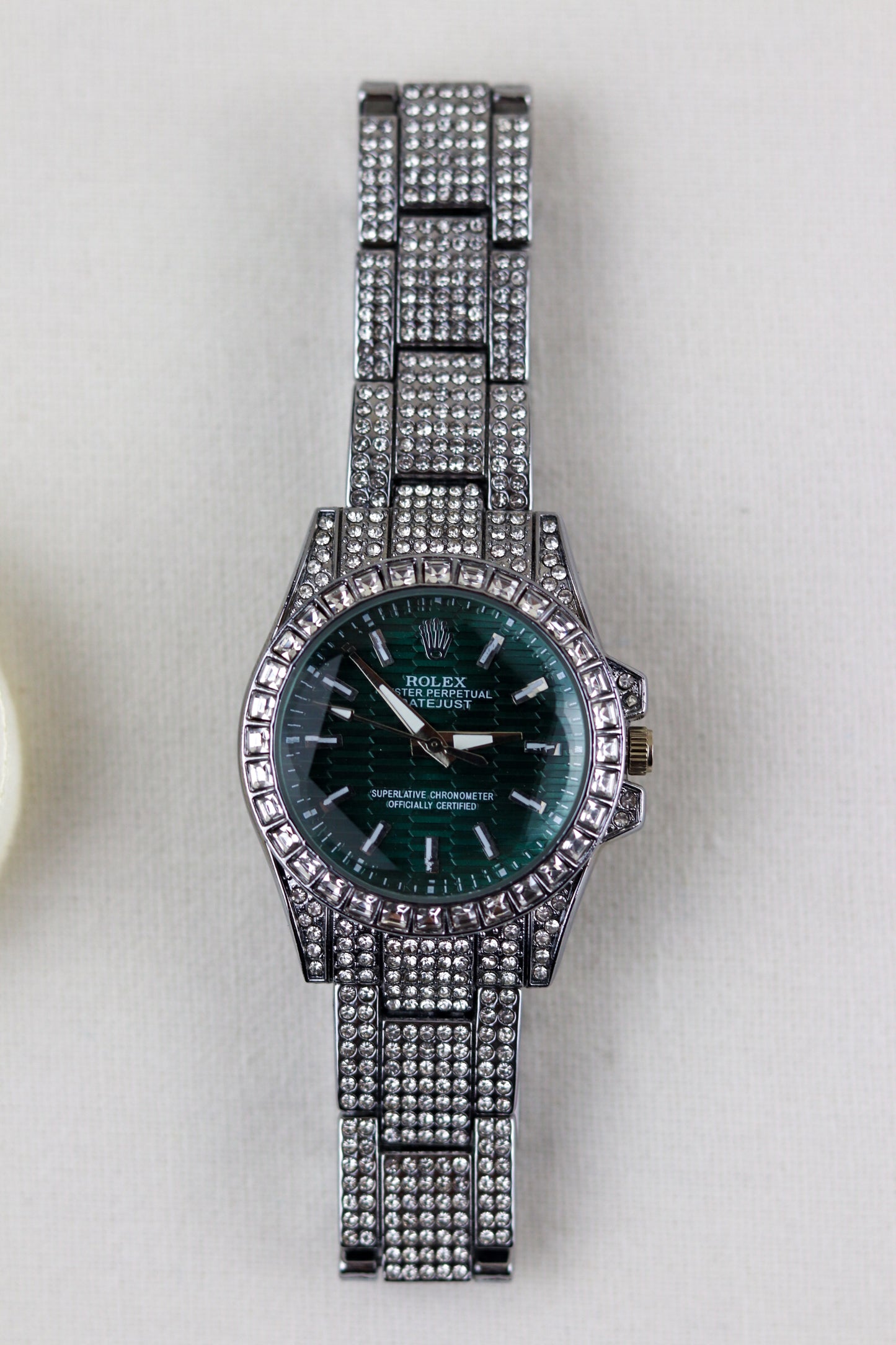 Rol-ex Emerald Gemstone Gaze Watch