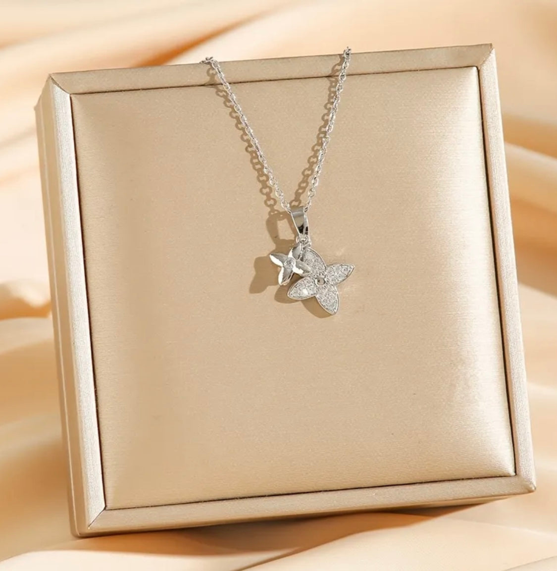 Double Leaf Grass Necklace – Nature-Inspired 18K Gold Plated Necklace for Women in Pakistan