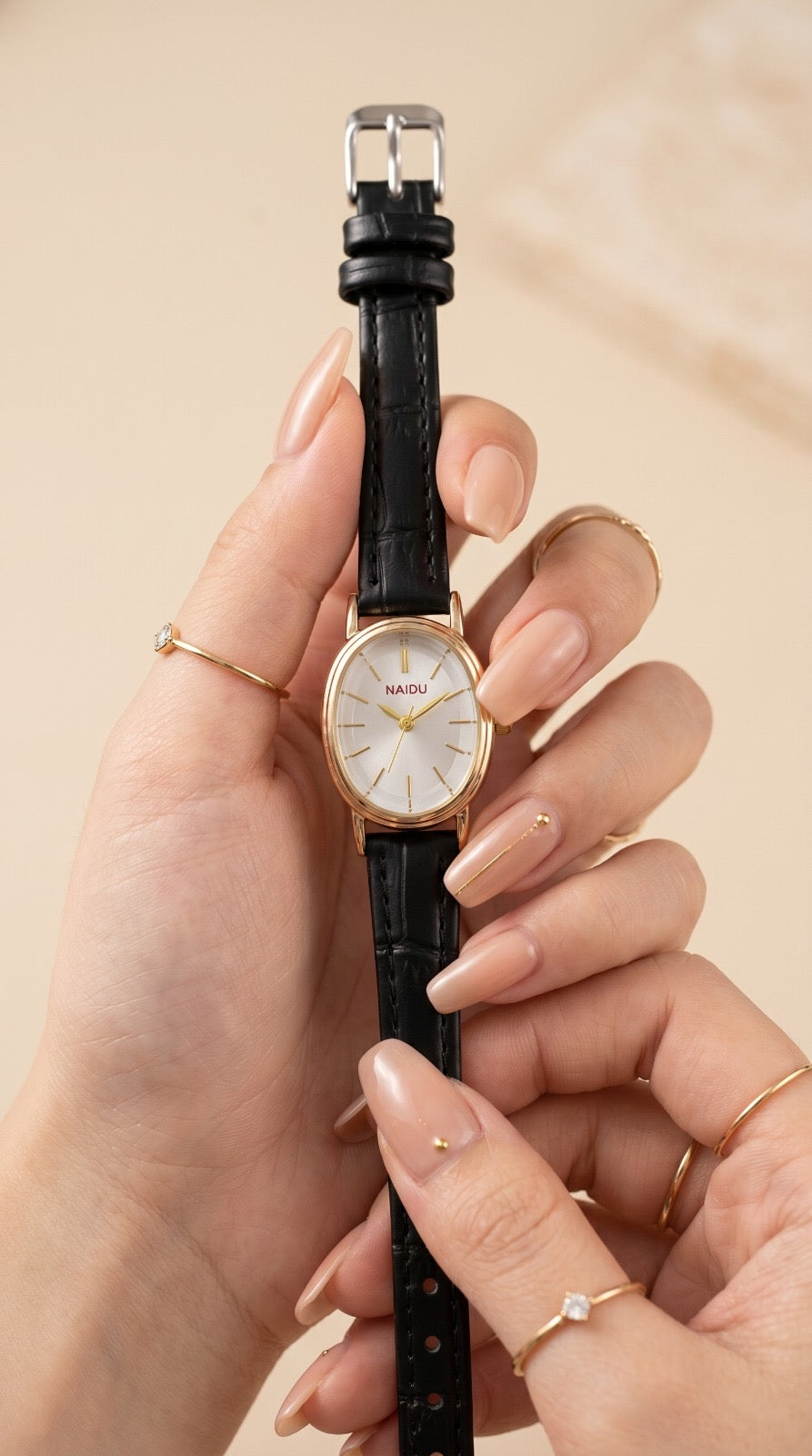 Naidu Vintage Croc Women Strap Watch - Black
