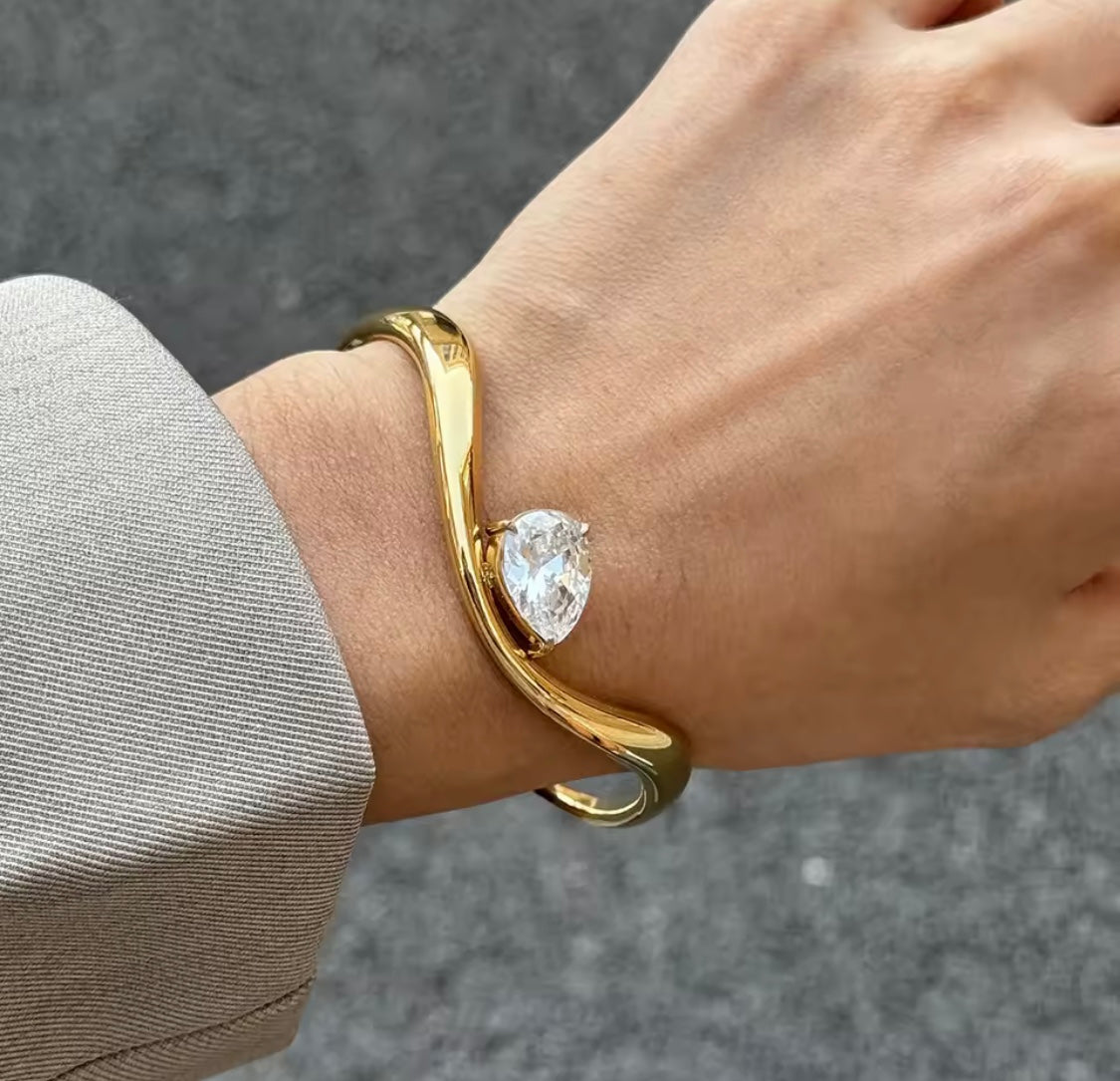 Pear Shape Solitaire Bangle