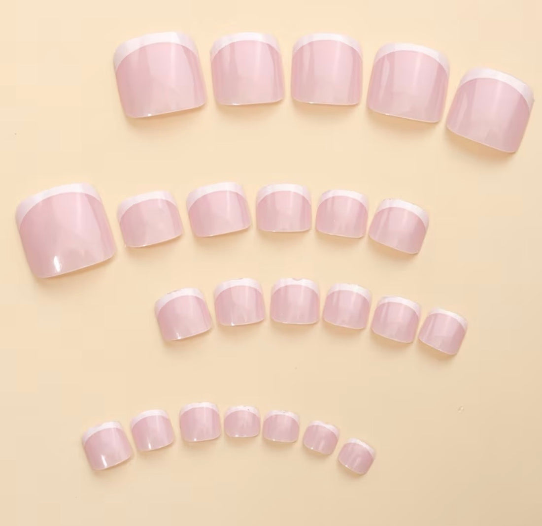 French Toes 24pcs Press-on Nails
