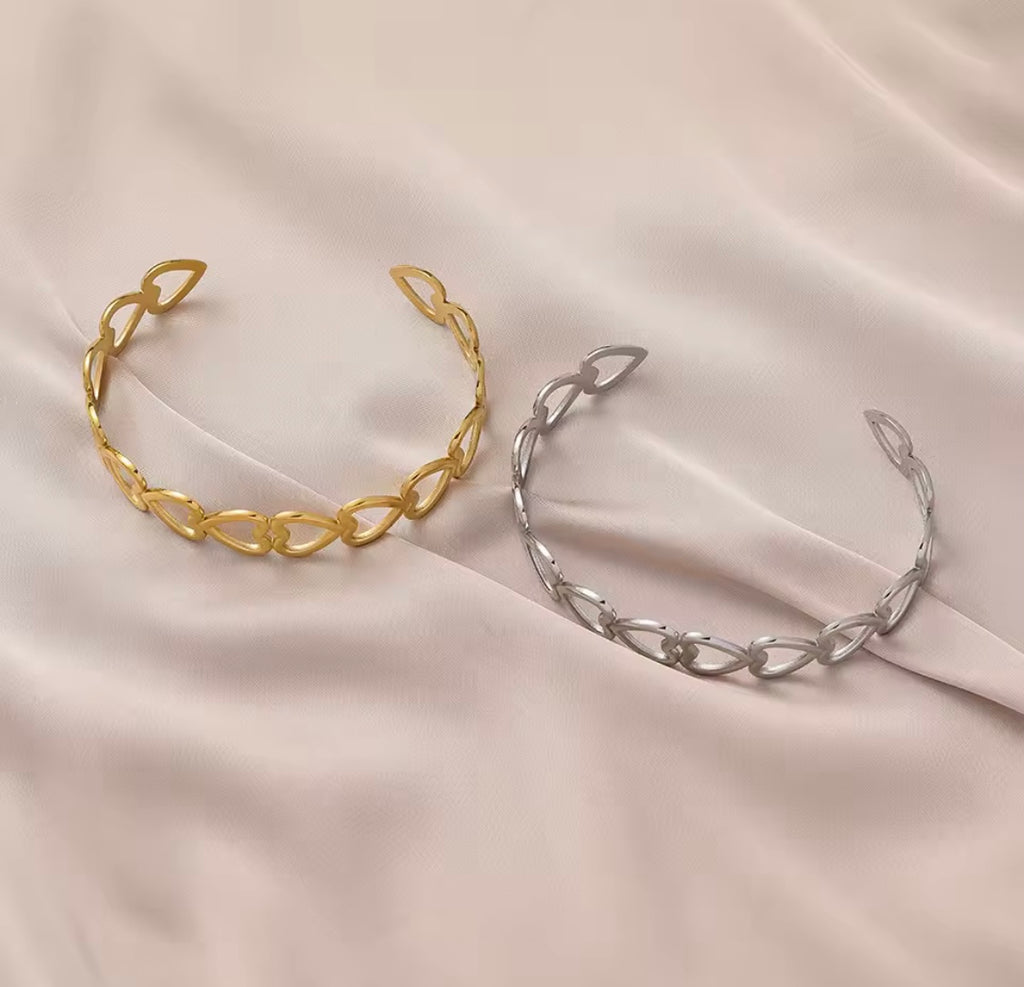 Golden Heart Open Cuff Bangle