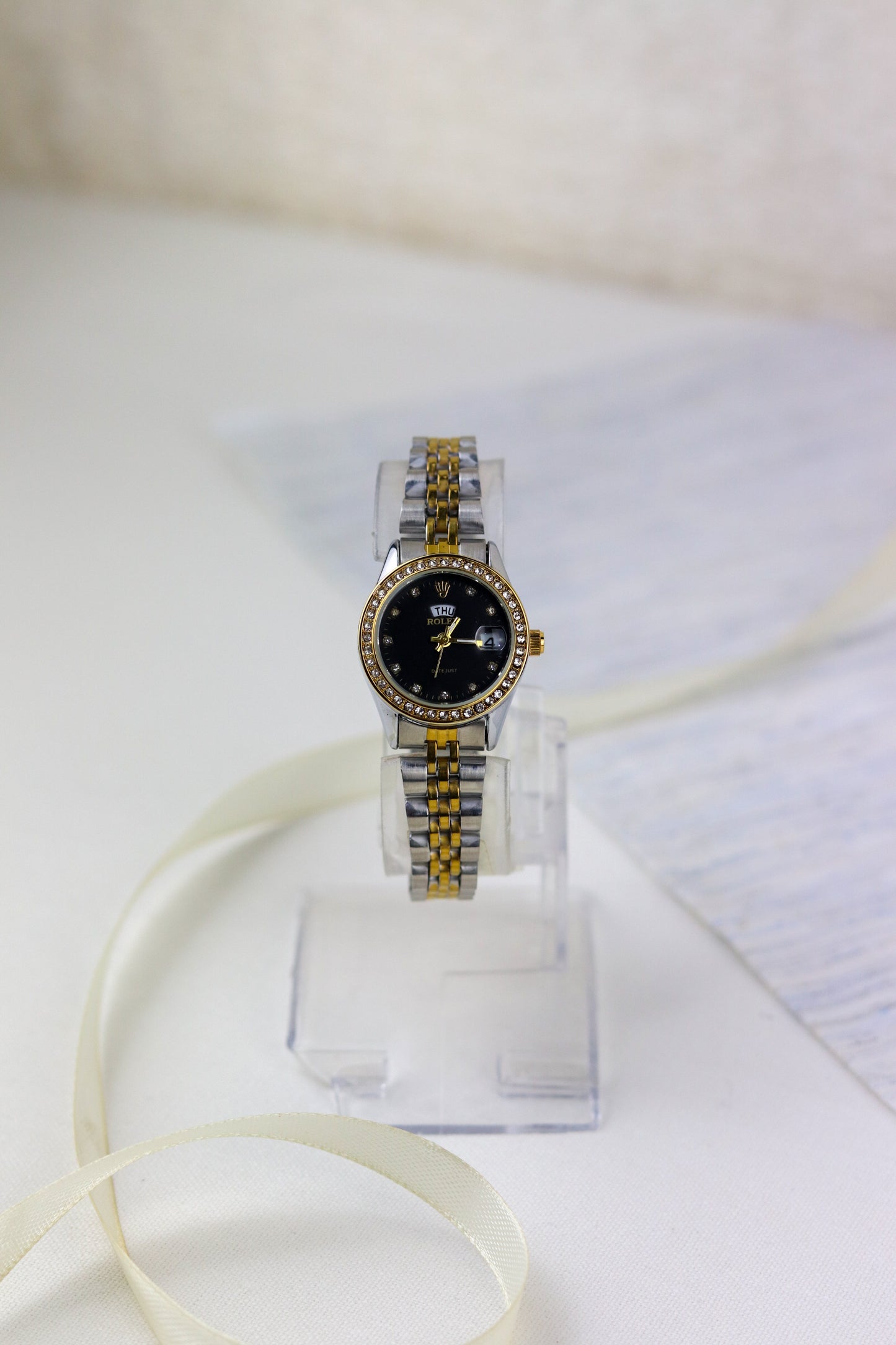 Ro-lex Twotone Timepiece Day-Date Watch