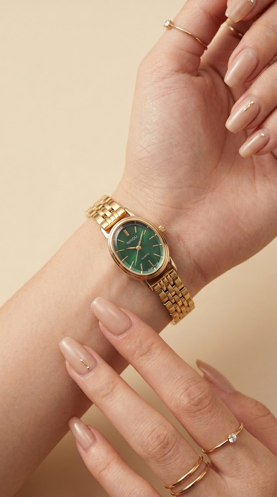 Naidu Emerald Vintage Oval Women Watch