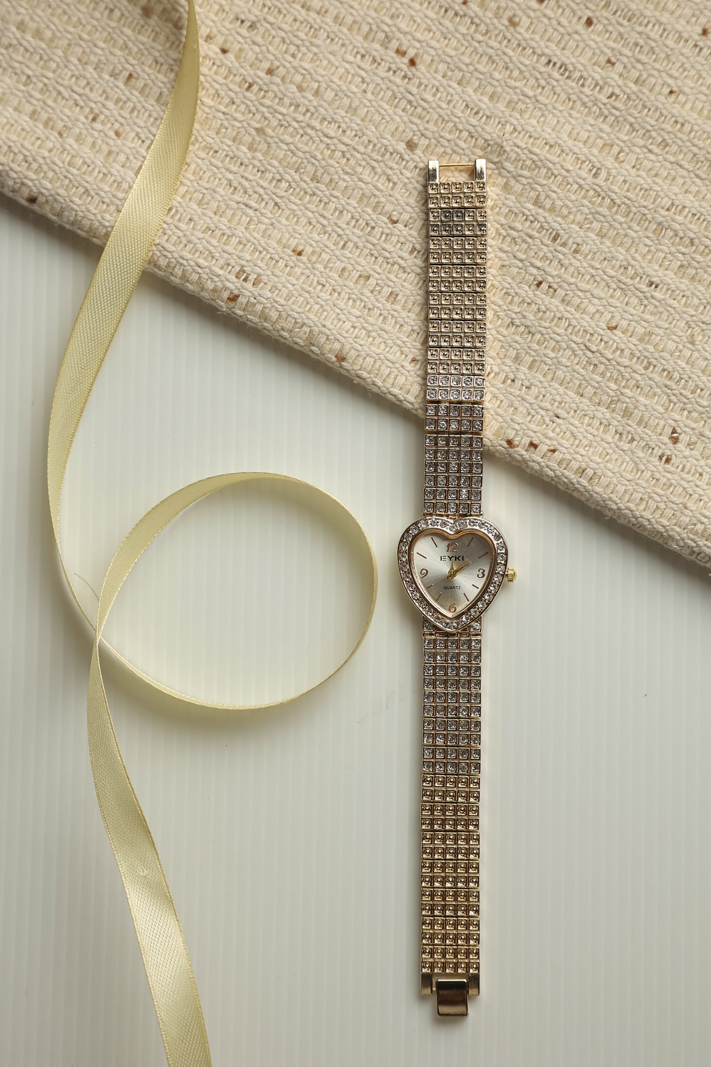 EYKI Love O'Clock Stainless Steel Watch - Golden