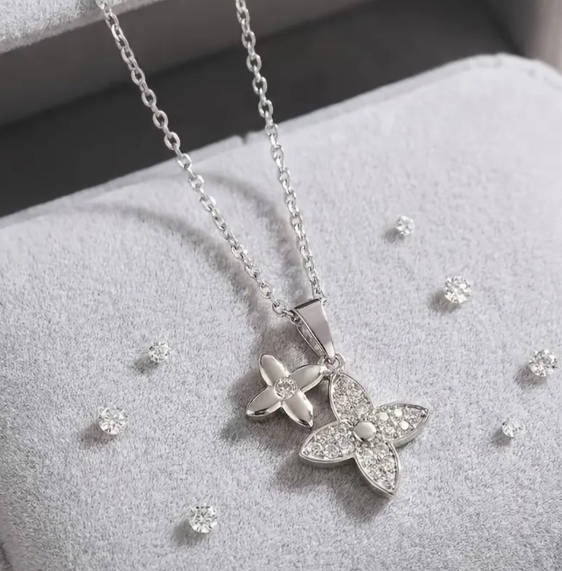 Double Leaf Grass Necklace – Nature-Inspired 18K Gold Plated Necklace for Women in Pakistan