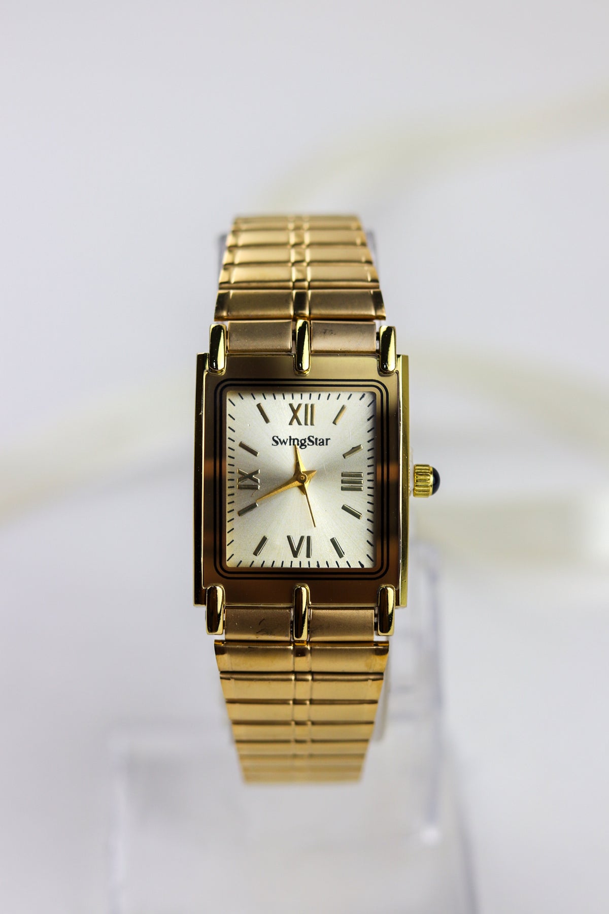 SwingStar Roman Gold Watch