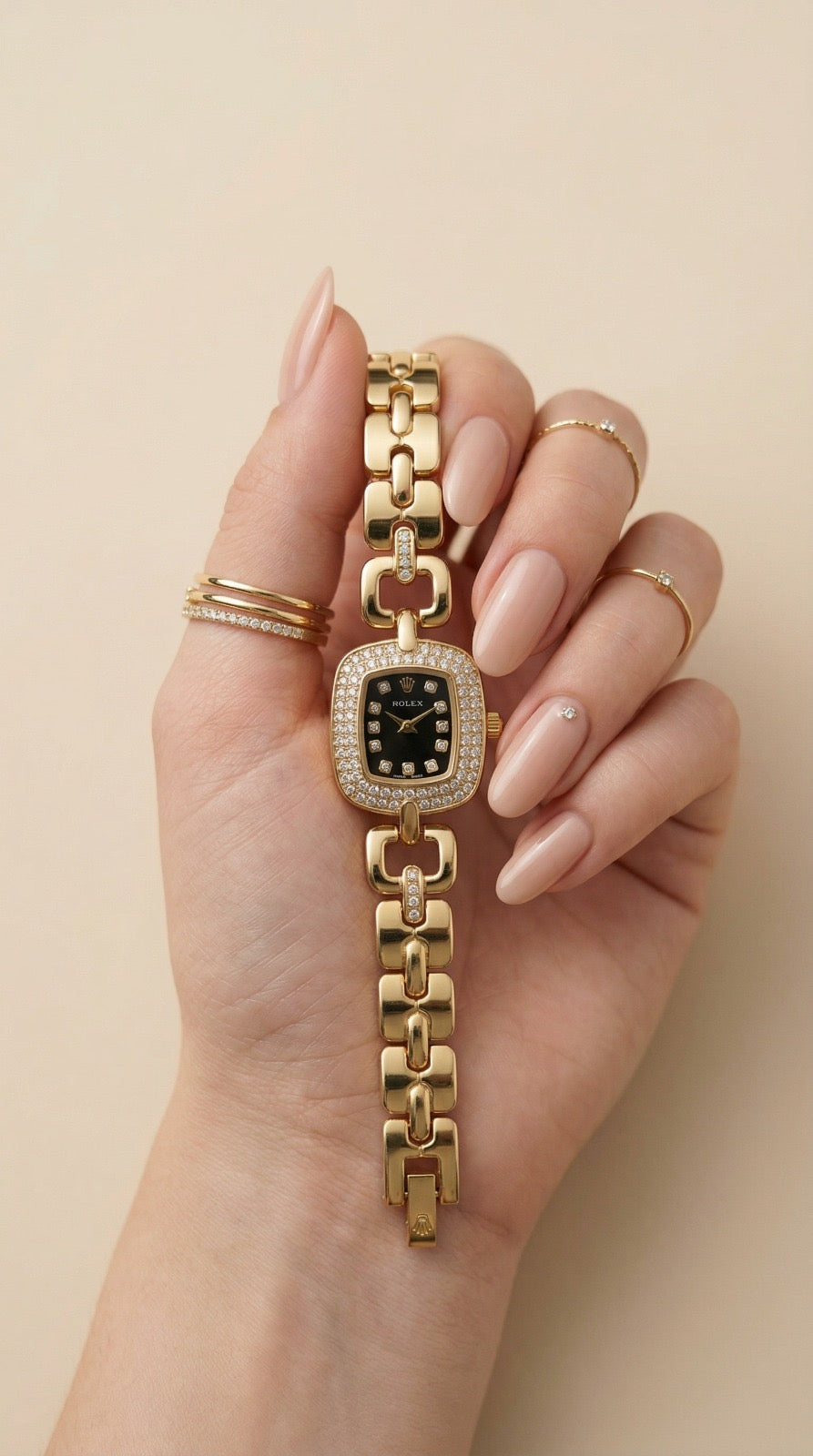Rol-ex Opulence Golden Women Watch - Black Dial