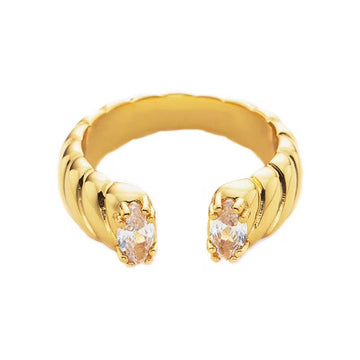 Crystal Kiss Ring