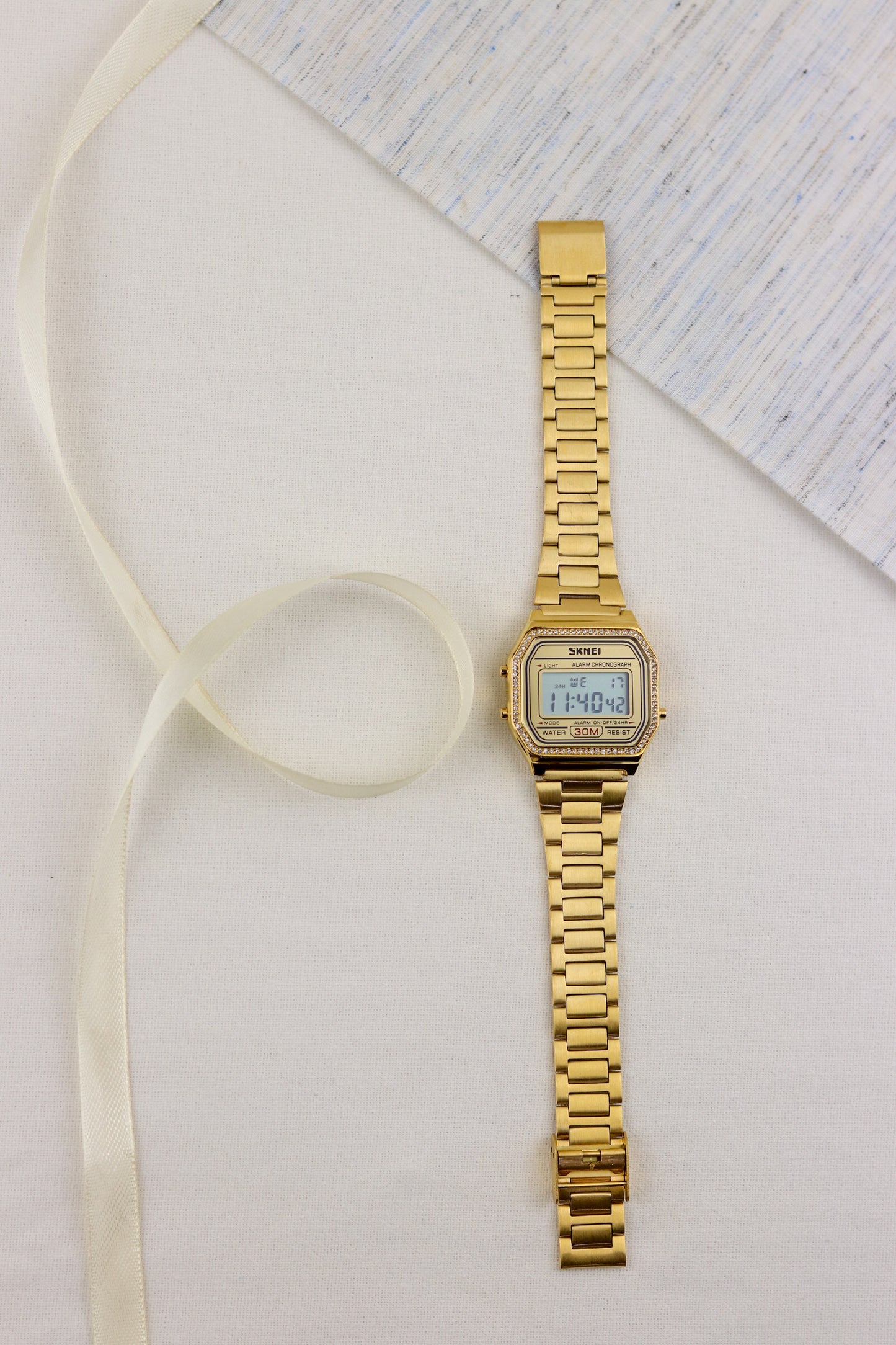 SKMEI Diamond Edge Watch