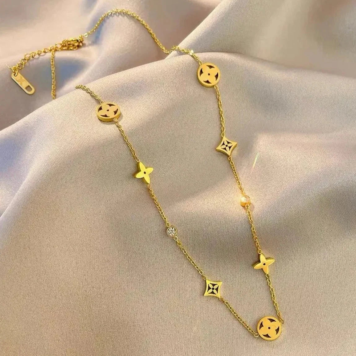 Aurea Necklace