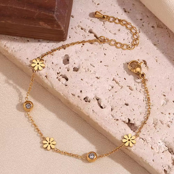 Stylish Gold Plated Flower & Crystal Charm Bracelet