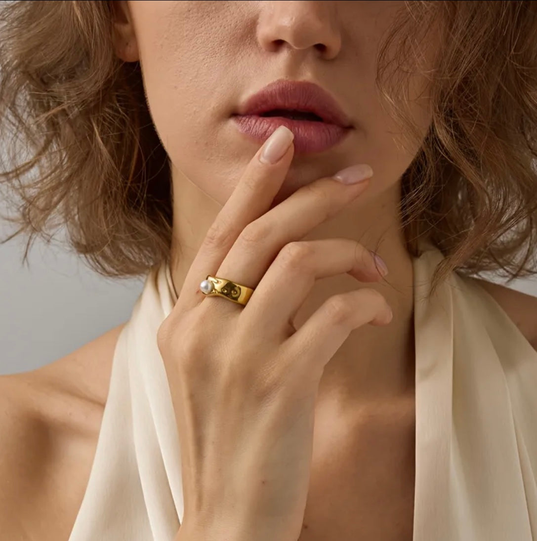 Aurelie Pearl Ring