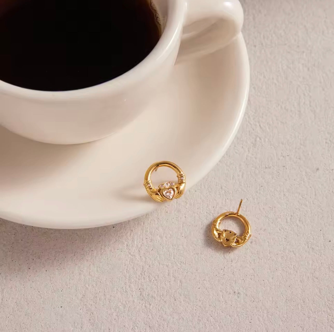 Élysian Love Hoops