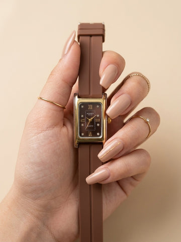 The Nostalgia Tank Women Rubber Strap Watch