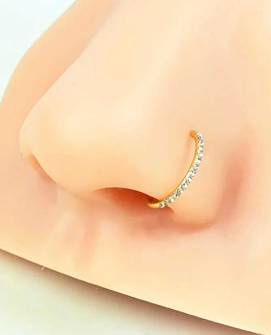 D-Shaped Pearl Nose Ring – Elegant Stainless Steel Pearl Nose Ring Pakistan