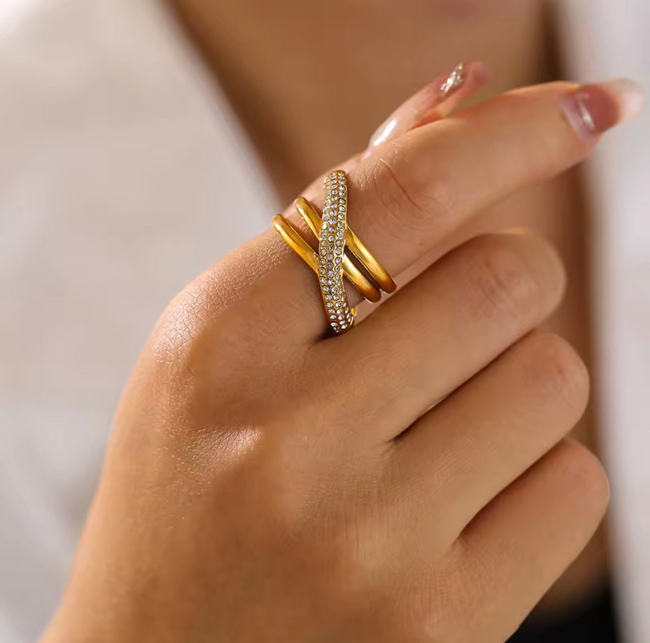 Crisscross Ring