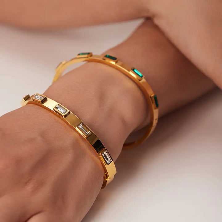 Elegant Gold Bangle