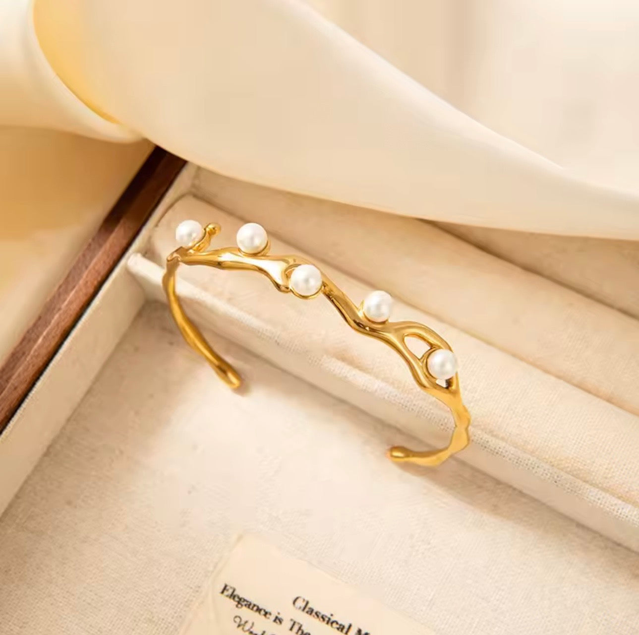 Pearl Wave Bangle