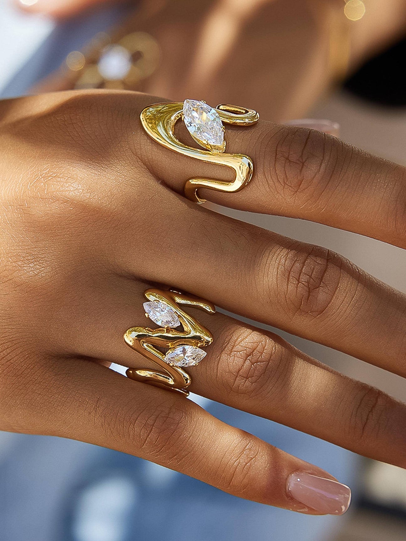 Elle Ring