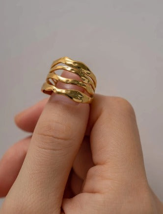 Céleste Adjustable Ring