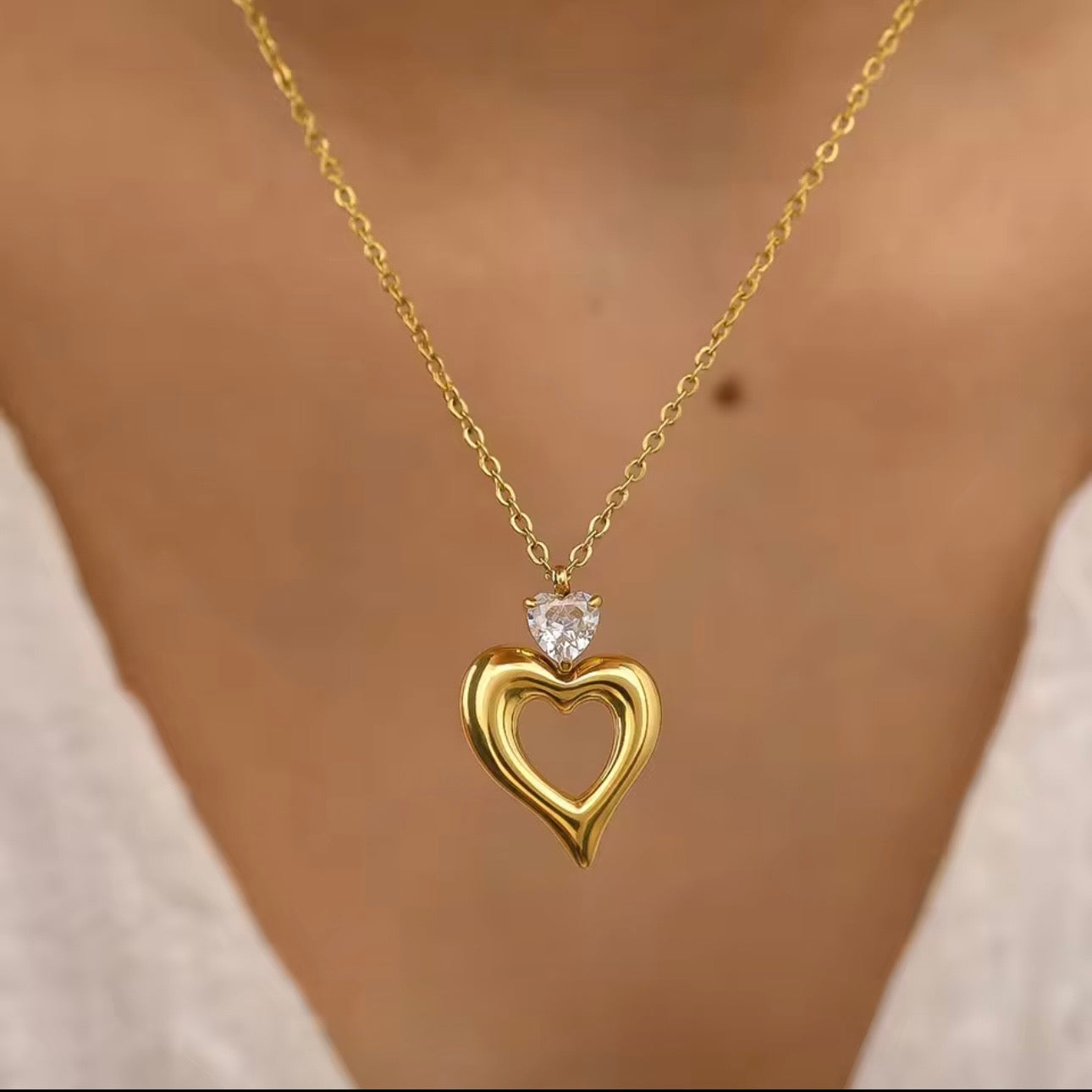 The Crown Heart Necklace