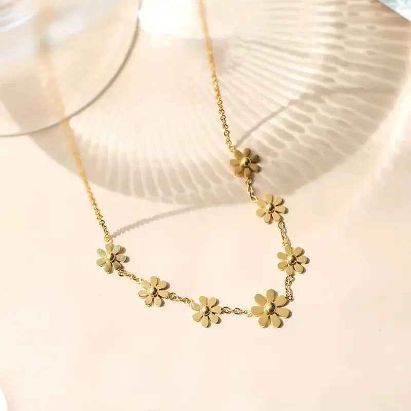 Sunflower Pendant Necklace