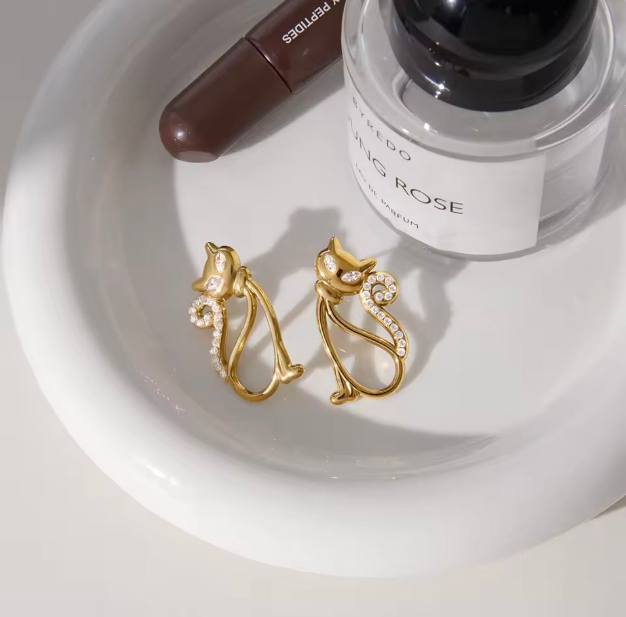 Meow Studs