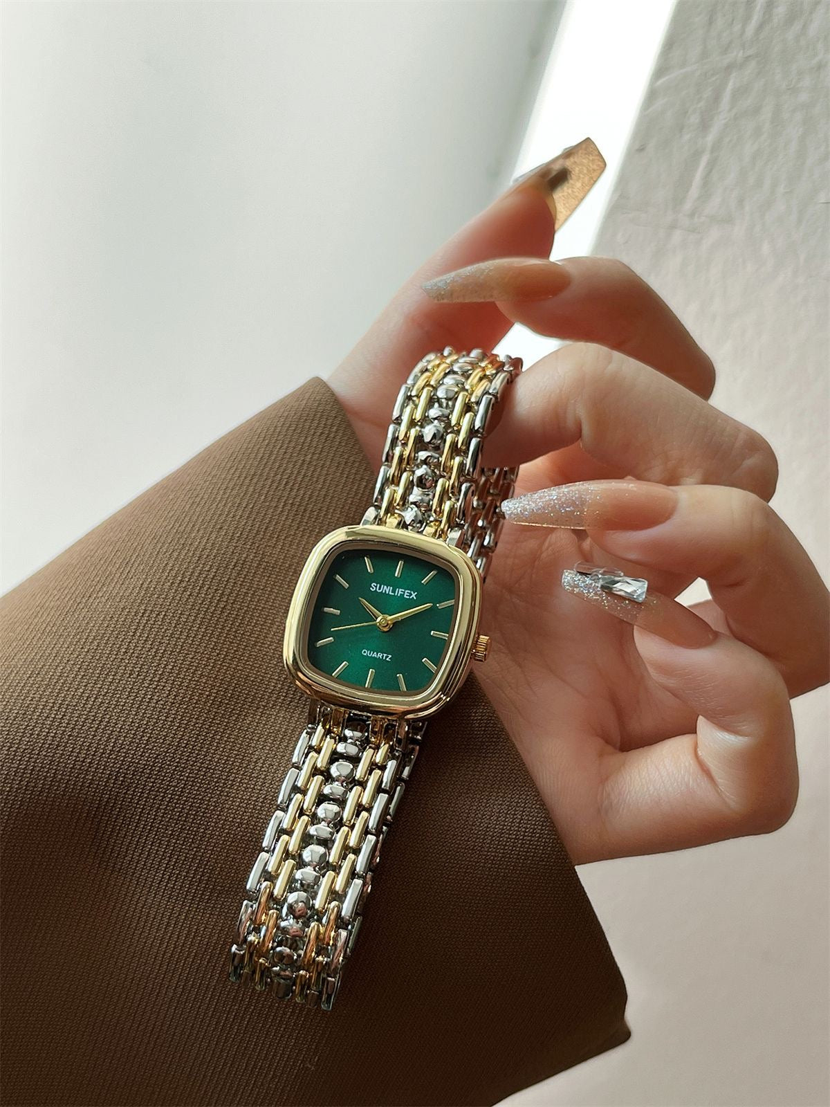 Sunflix Two Tone Women Watch - Green Dial