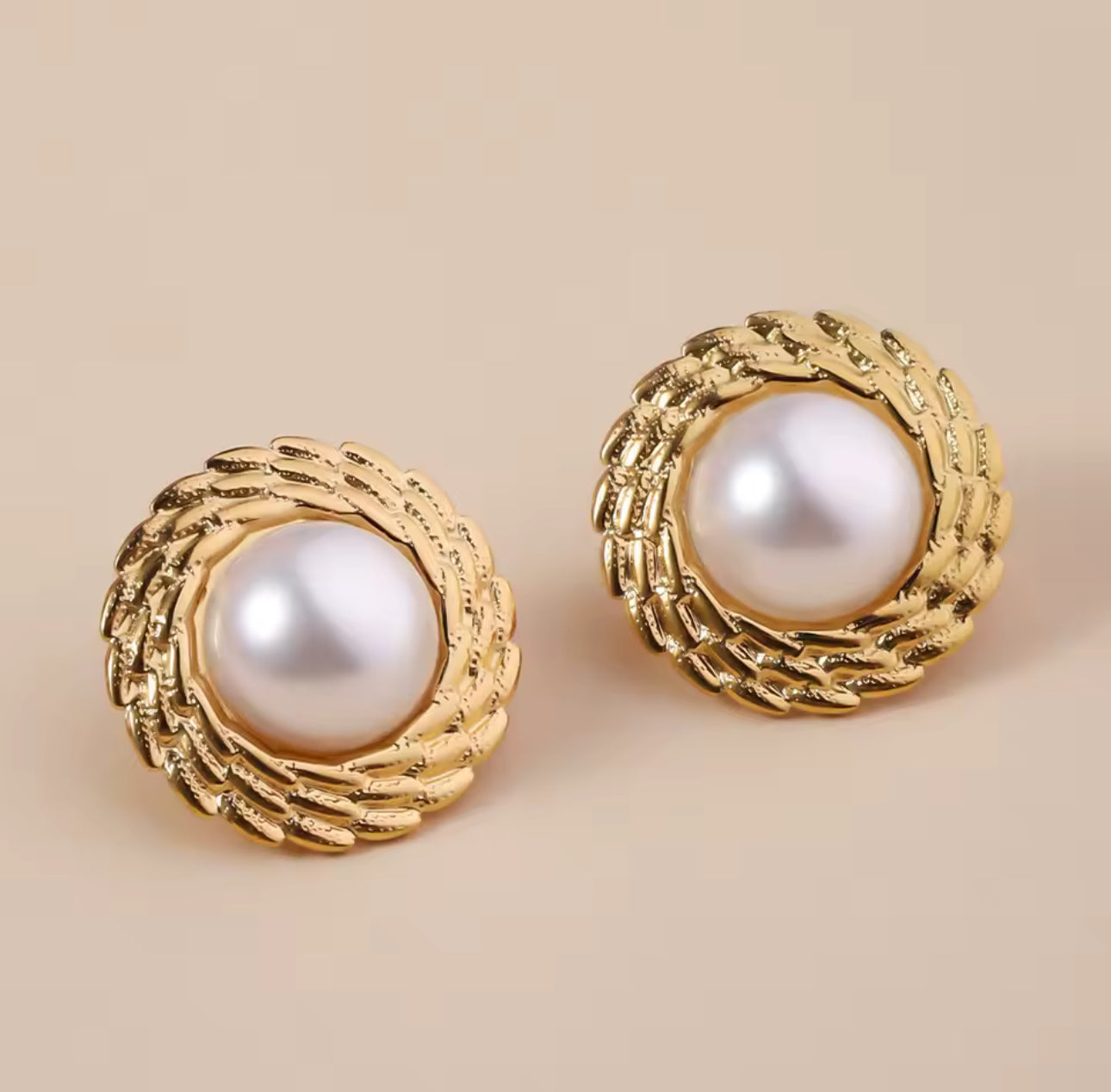 Geometric Pearl Gold Earrings
