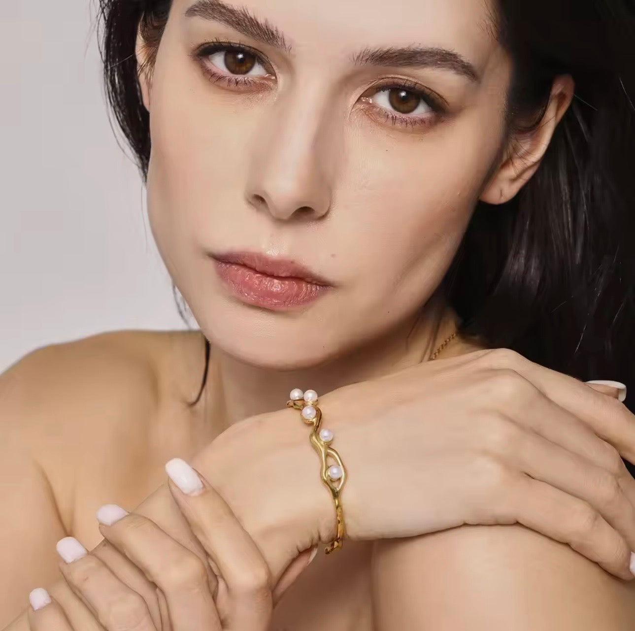 Pearl Wave Bangle