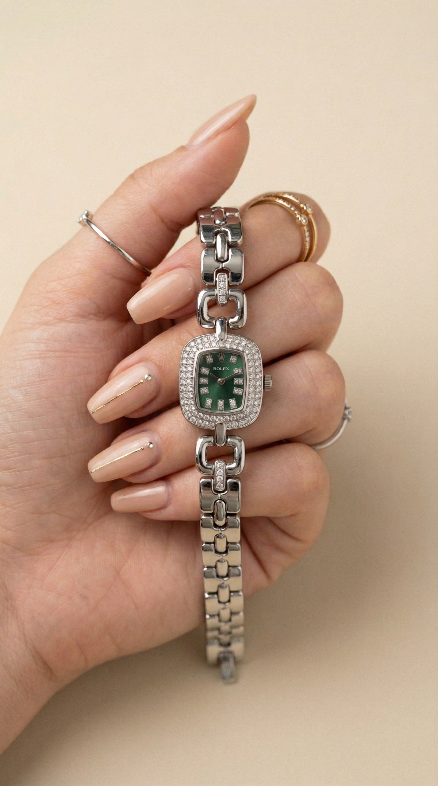 Rol-ex Opulence Silver Women Watch - Green Dial
