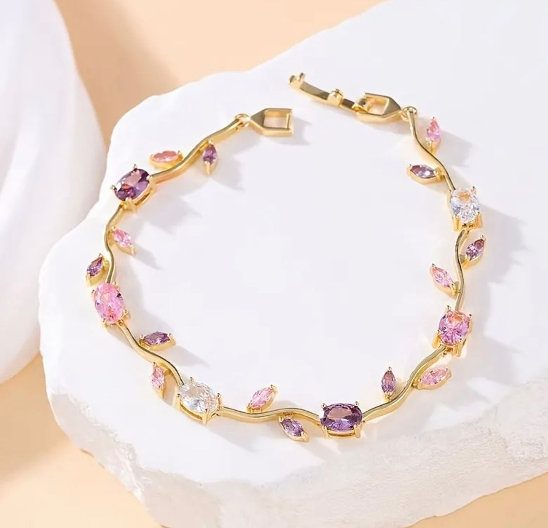 Tulip Floral Vine Golden Bracelet