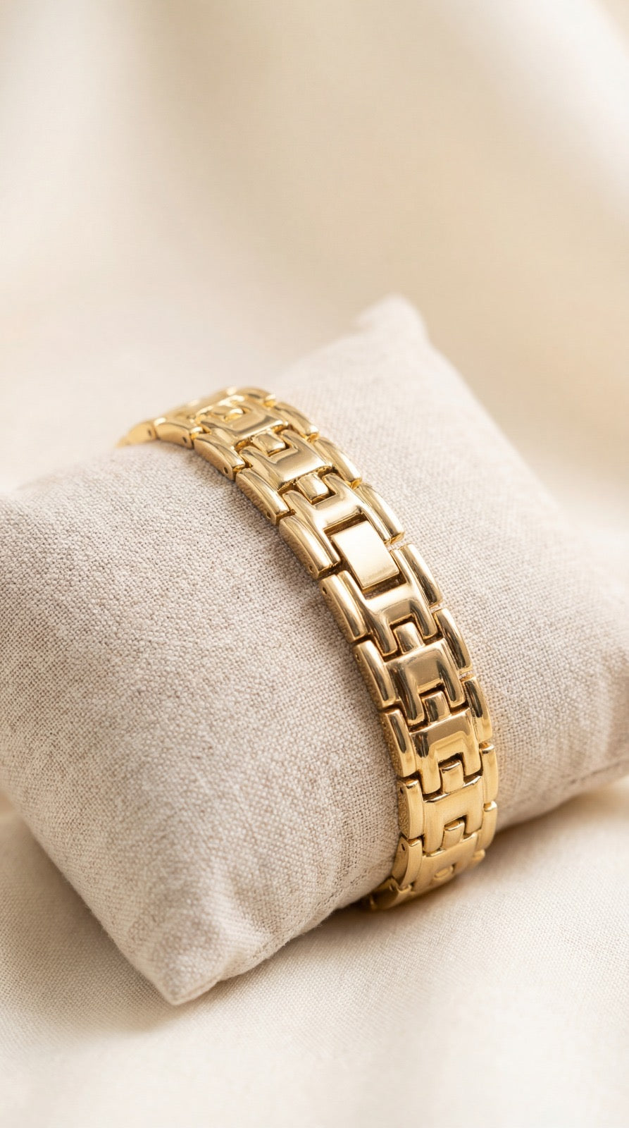 MK Legacy Women Watch
