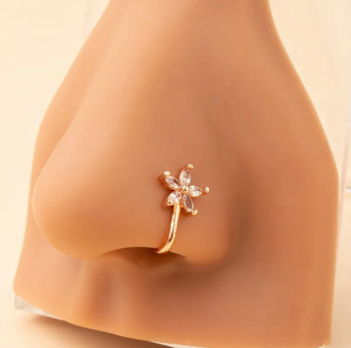 Elegant Floral Nose Ring for Women | Floral Nose Jewellery Pakistan