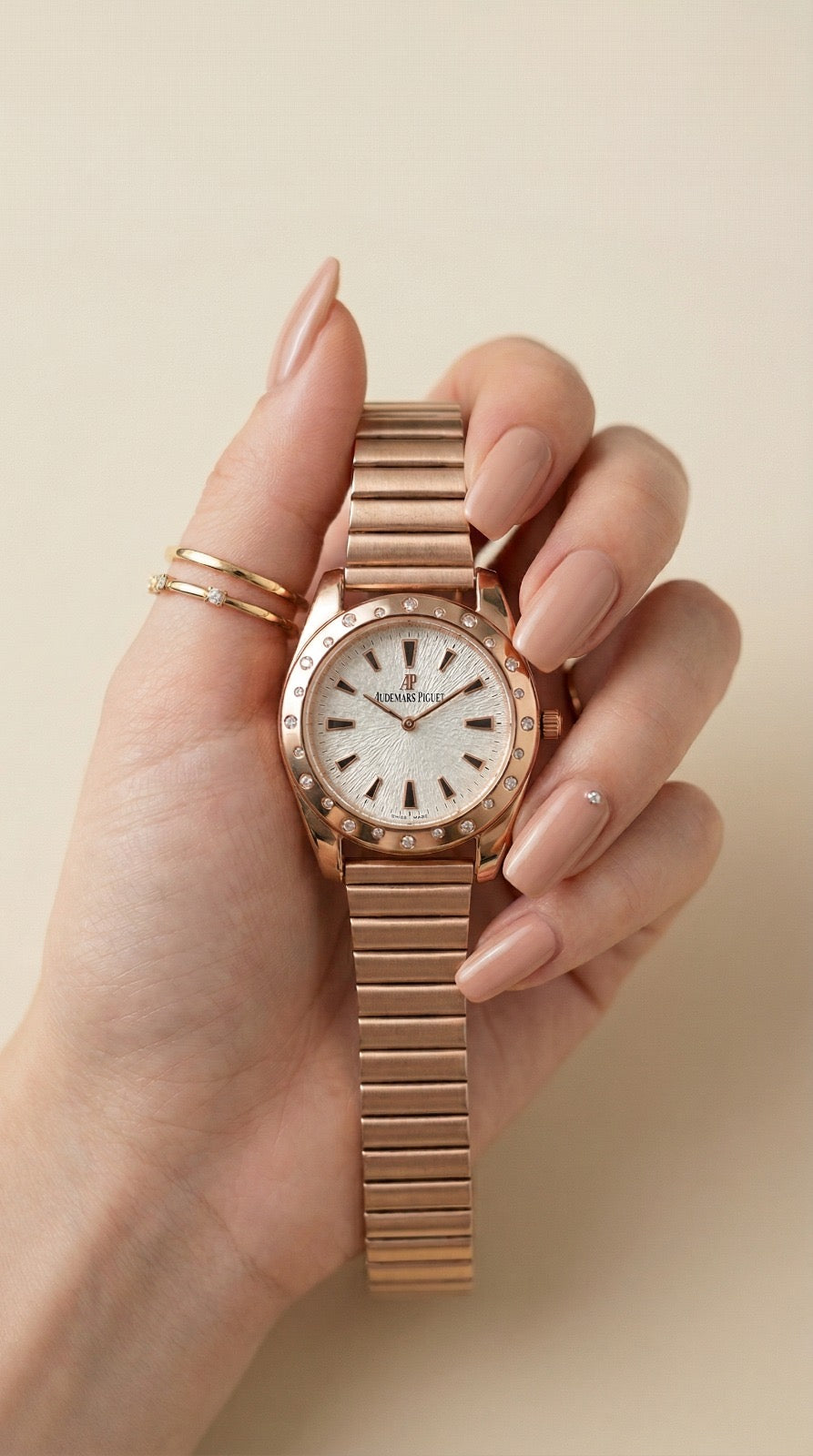 Audemars Piguet Diamond Aura - Rose Gold Women Watch