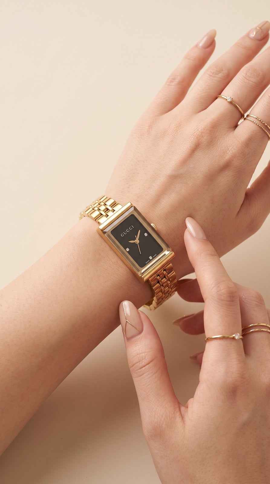 Gucci Rectangular Diamond Dial