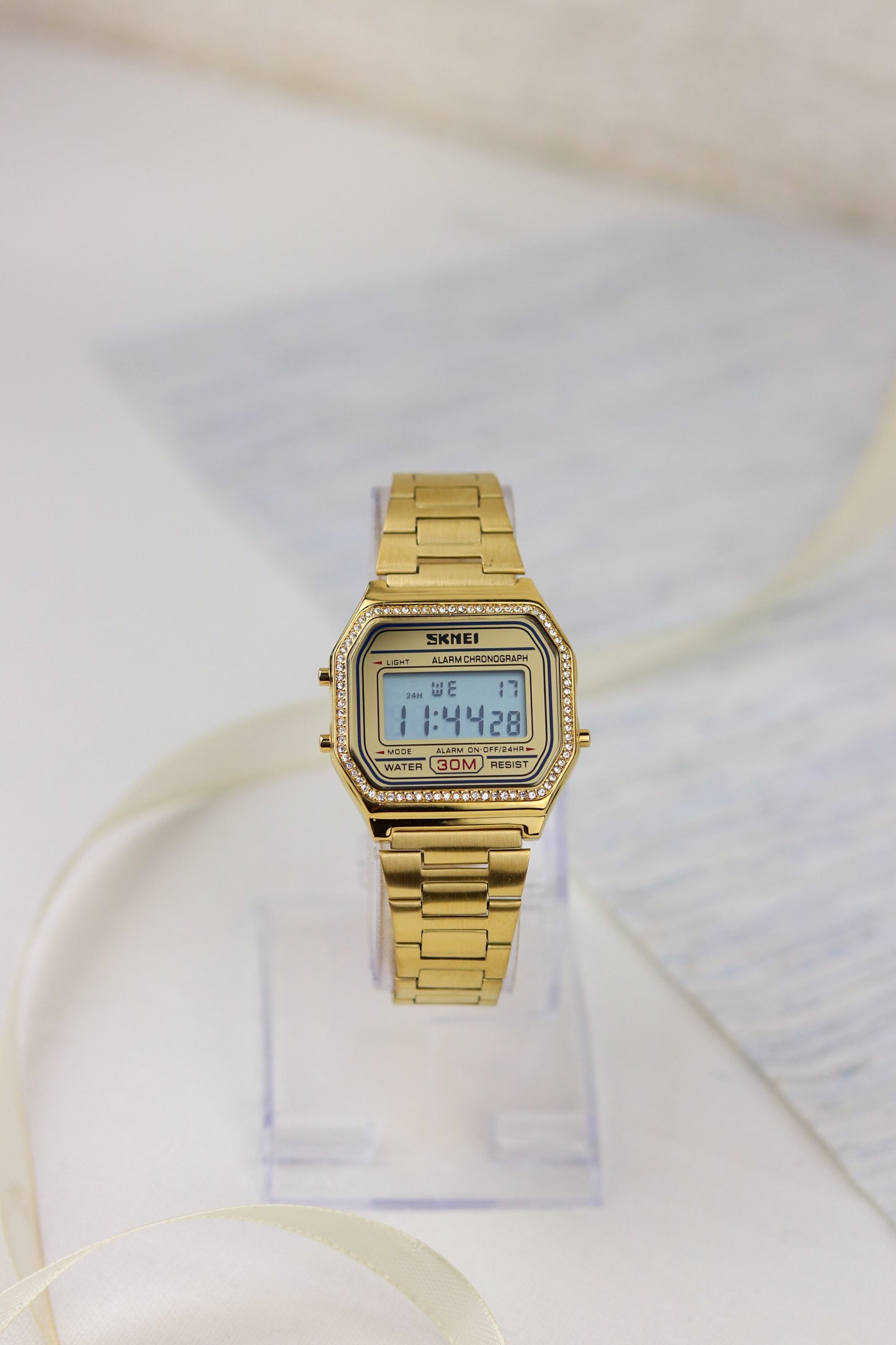 SKMEI Diamond Edge Watch
