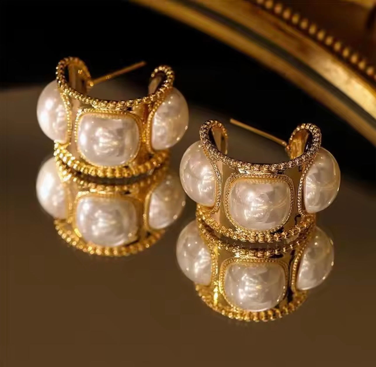 Everglow Pearl Hoop Earrings | Pearl Earrings Pakistan