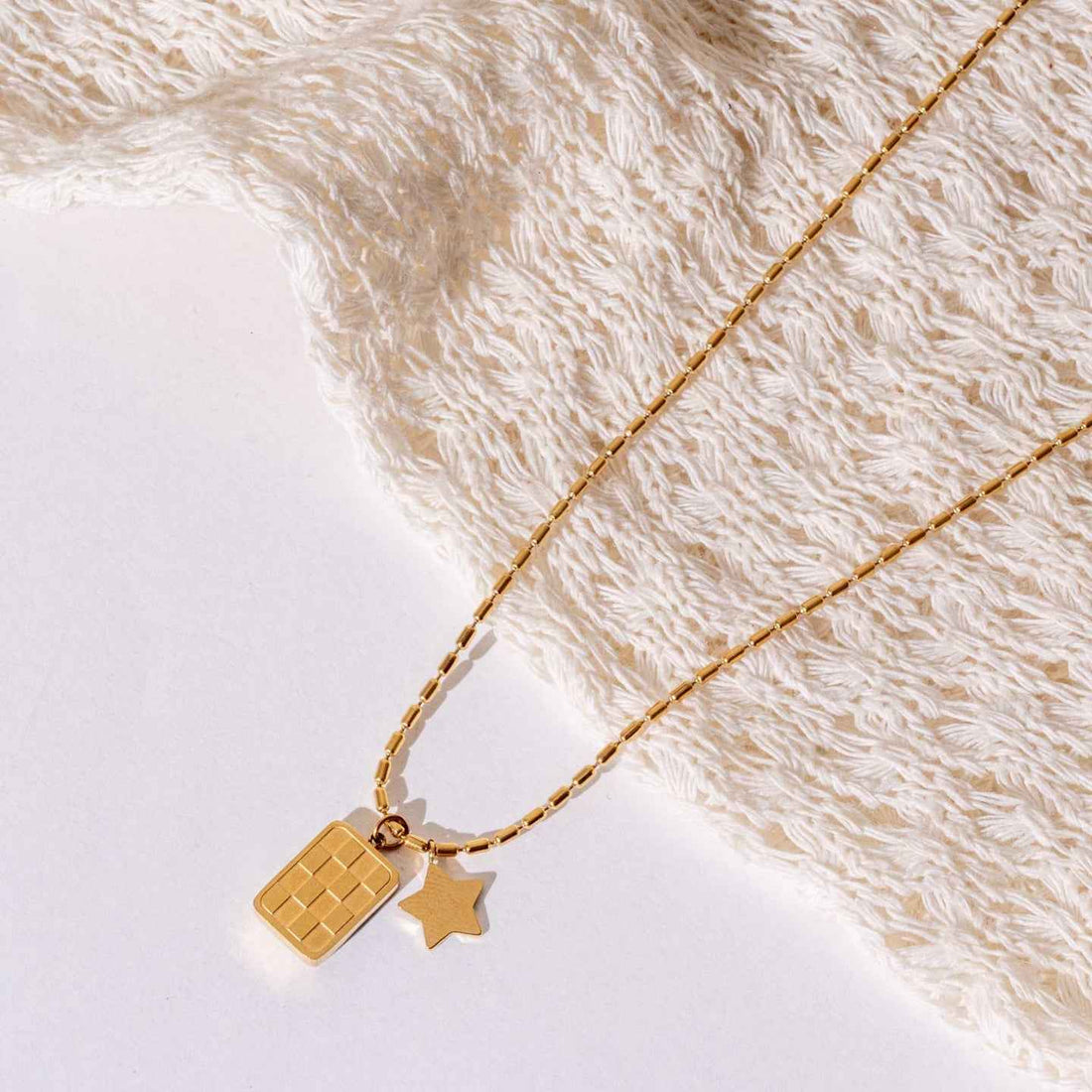Drop Star Necklace