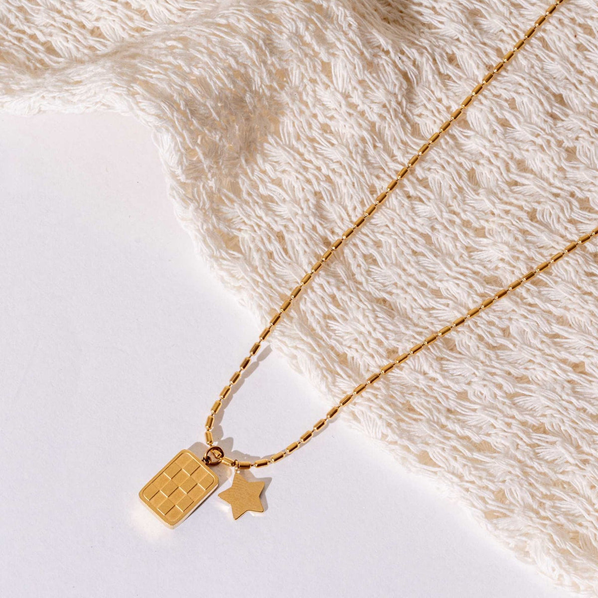 Drop Star Necklace