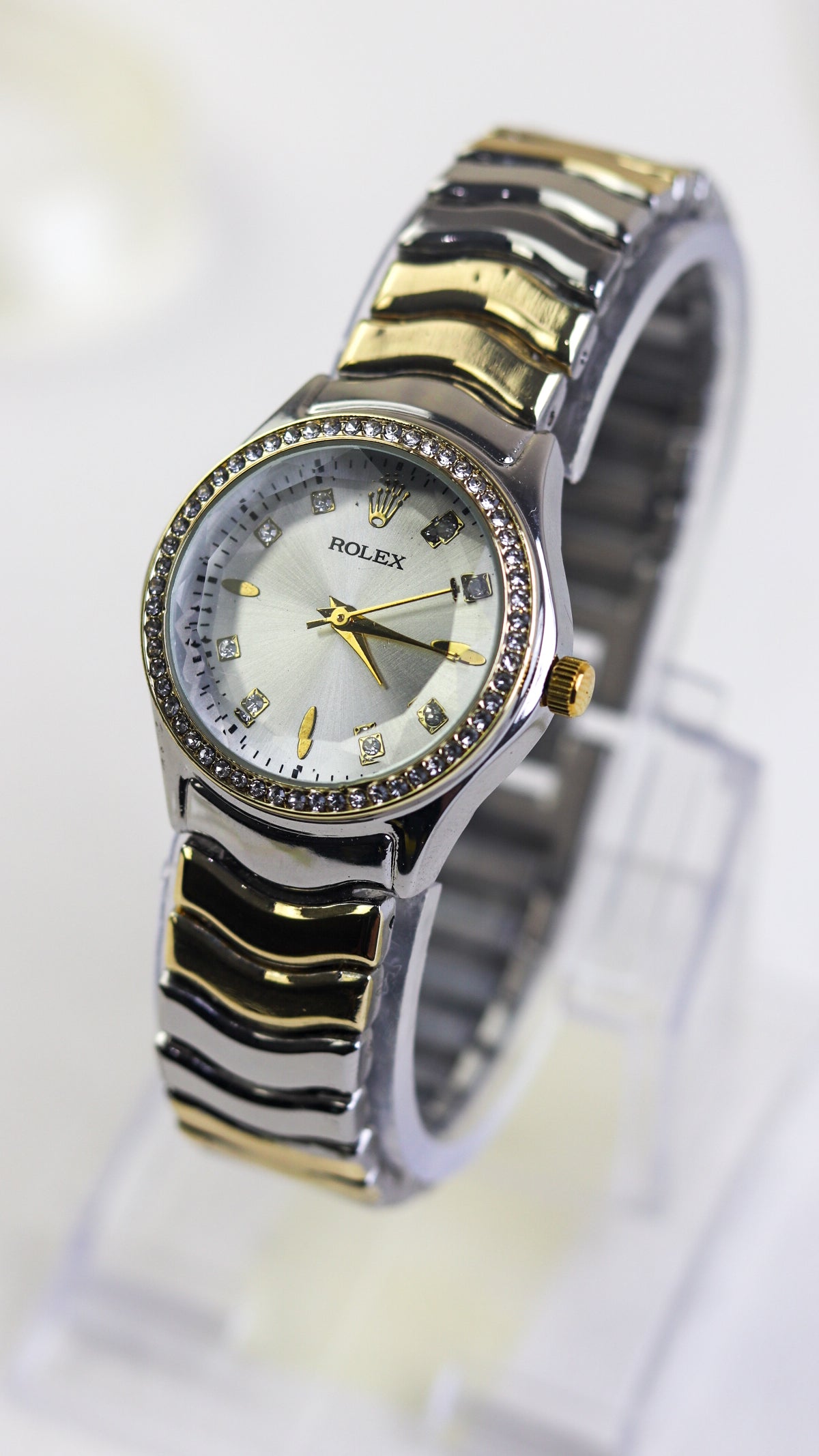 Rol-ex Diamond Wave Watch Women Watch - Rose Gold