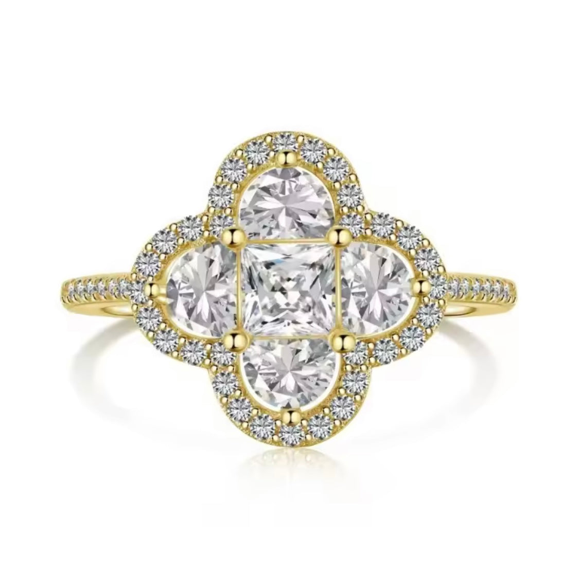 Clover Stone Ring