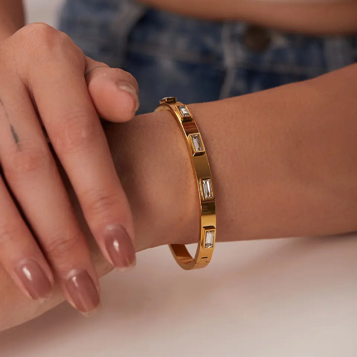 Elegant Gold Bangle