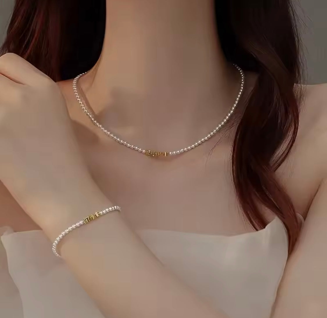 Mini Pearl Strand Necklace – Elegant Pearl Necklace for Women in Pakistan