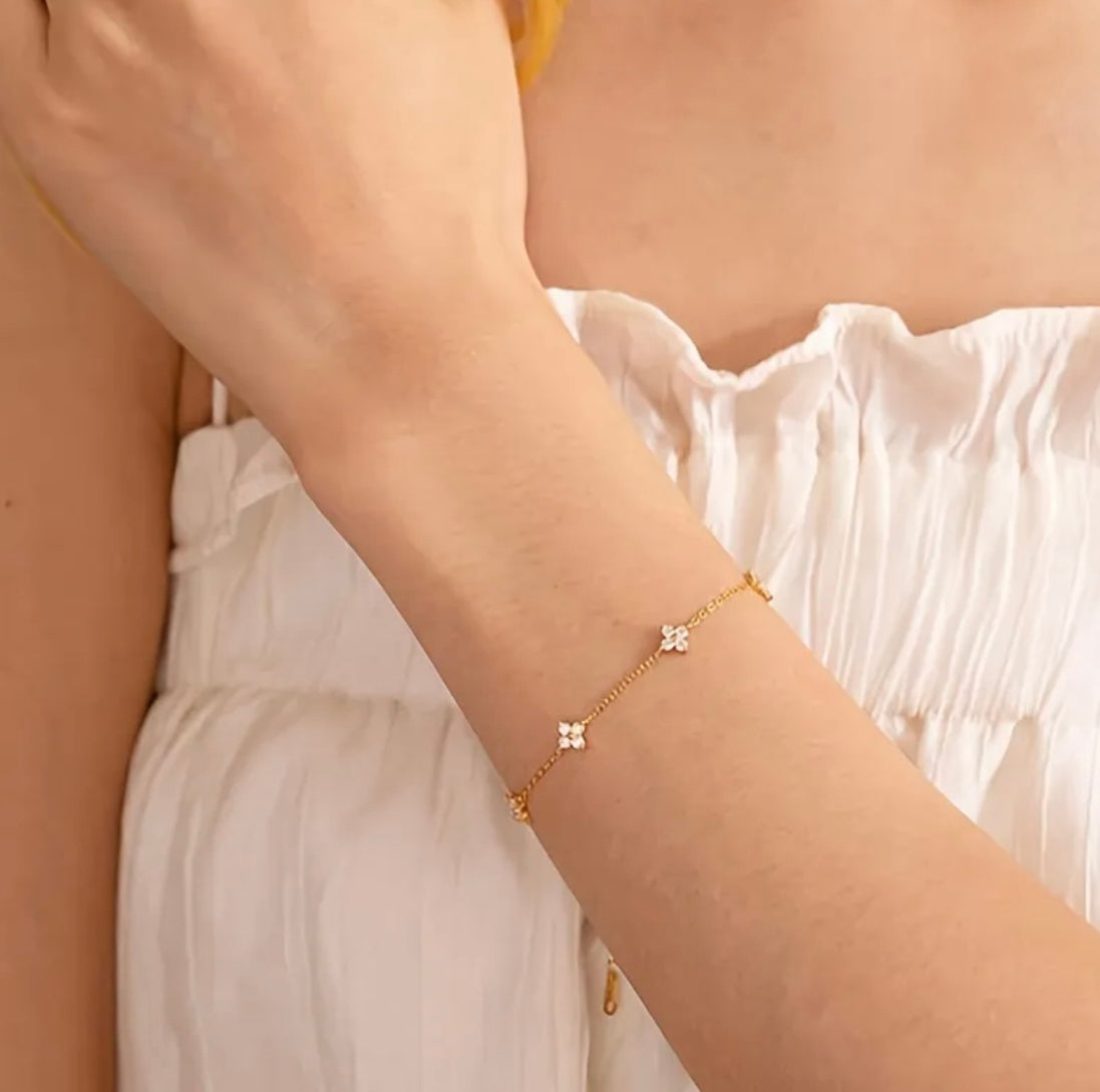 Astrid Gold Bracelet