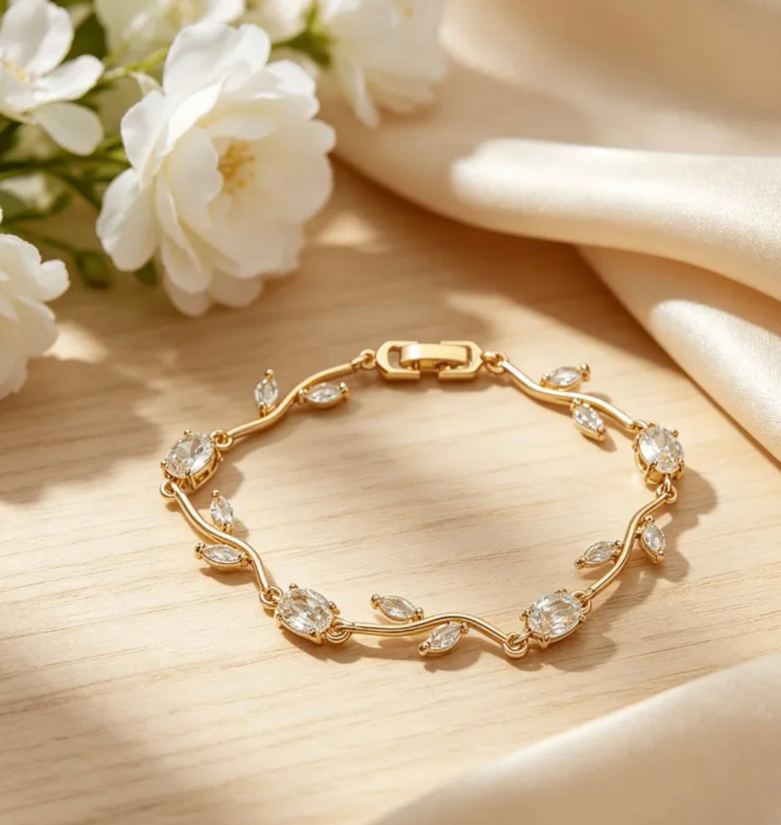 Gold White Tulip Bracelet