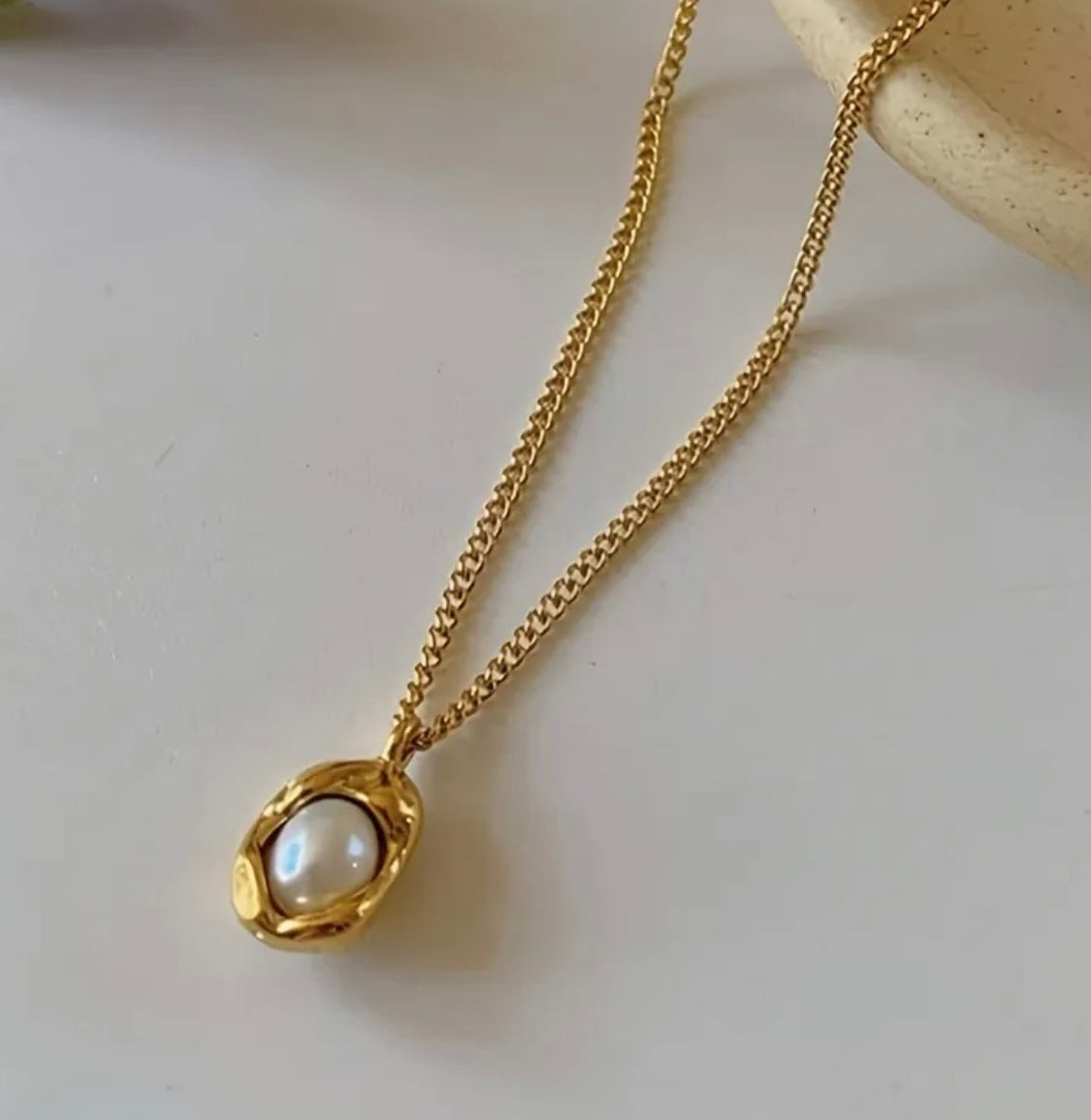 White Stone Necklace – 18K Gold Plated Stainless Steel Elegant Necklace for Women in Pakistan